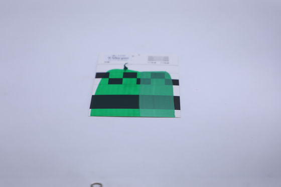 Altamente resistente e antigraffio, abbinato alla vernice originale giallo verde dell'auto