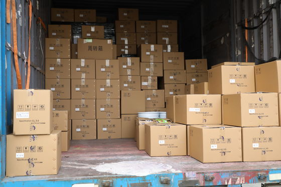 La vernice per auto a base di olio ha un alto tasso di copertura resistente all'usura