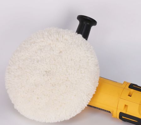I produttori cinesi utilizzano palline di lana a una e due facce per la verniciatura e la lucidatura delle superfici delle automobili